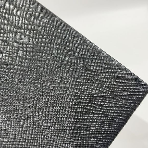 Yves Saint Laurent Logo Plate Side Pocket Beige - Picture 8 of 16